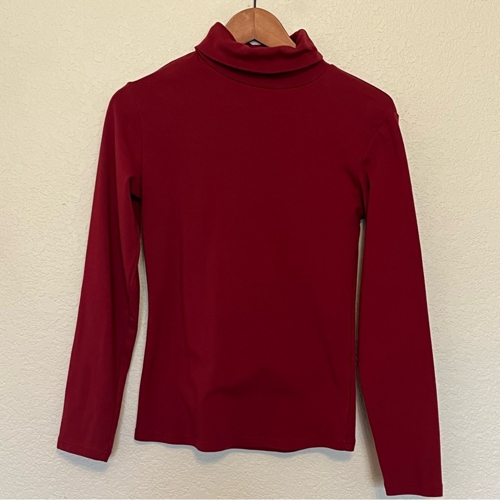 Urban Coco Women’s Long Sleeve Burgundy Wine Colored Turtleneck Top Size Small